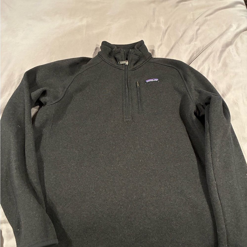 Patagonia Men's Dark Gray Zip-Up Sweater